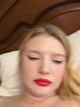 AmmyHot's cam snapshot