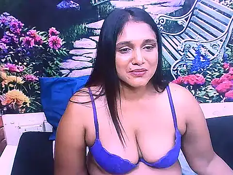 IndianSexyLady20's cam snapshot