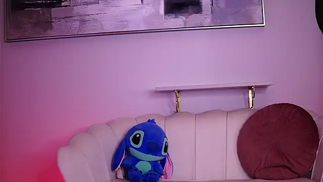 LaraSynn's cam snapshot