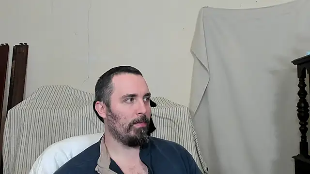 Metalstud's cam snapshot