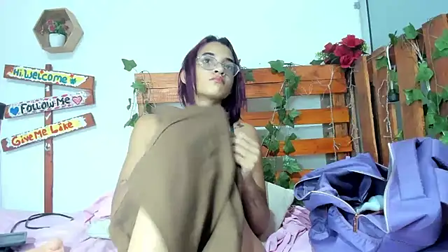 cris_dulce's cam snapshot