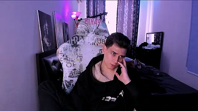 Foxicfu live sex cam