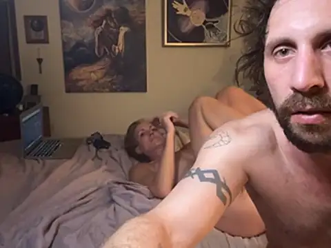 MackdaddyandgG's cam snapshot