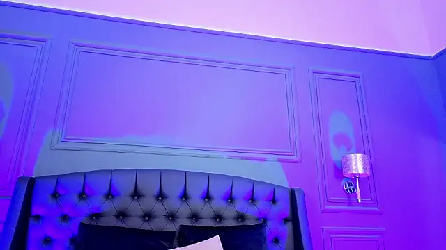 EvaXXRoseXXX's cam snapshot