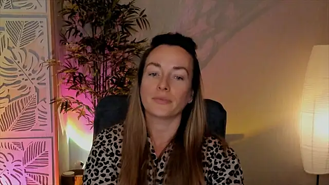 RebeccaMartinez's cam snapshot