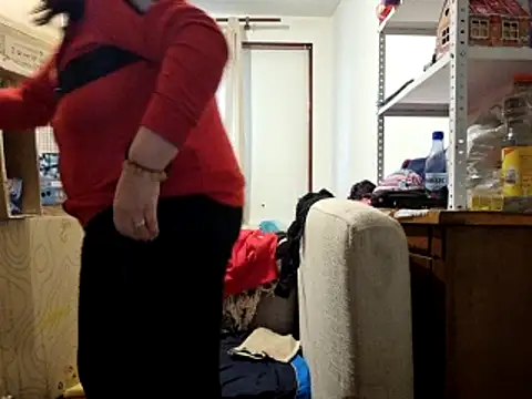 Samantha_Squirt@xh live sex cam