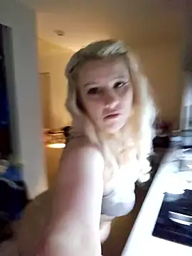 VirginDaisy's cam snapshot