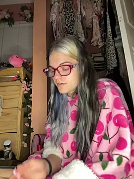 ittybittymeryssa's cam snapshot