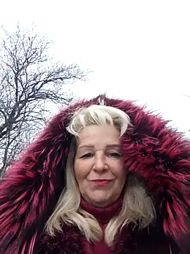 CassandraSandra44 live sex cam