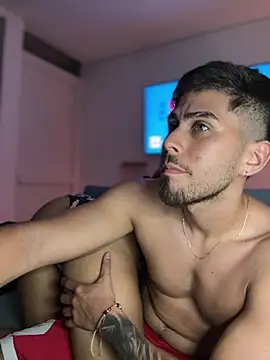 Tomas_Olivia live sex cam