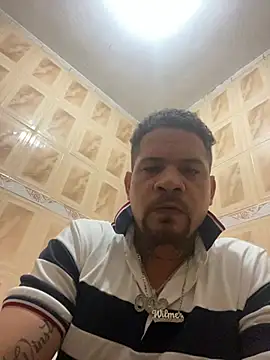 Dominicanobb live sex cam