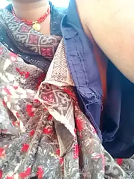 Manisha8l's cam snapshot