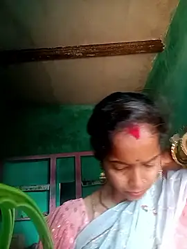 Alisha_beby143's cam snapshot