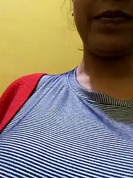 Sonali-44's cam snapshot