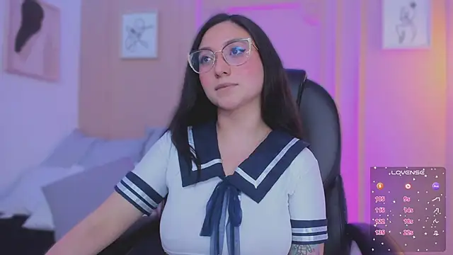 lucy_neil live sex cam