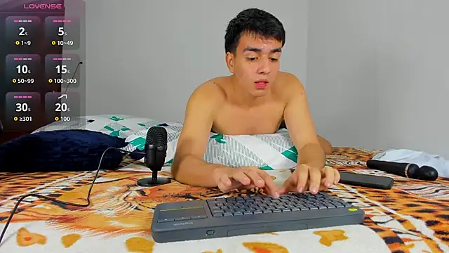 david_hot08 live sex cam