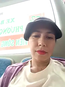 2HotAsain4u live sex cam