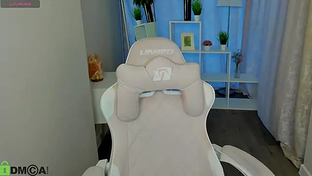 Bonn1e_Rose's cam snapshot