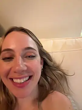 rileylovesyou live sex cam