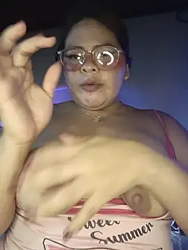 Chizuqui25 live sex cam