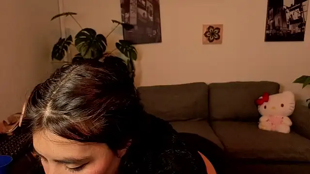 liany_taylor's cam snapshot