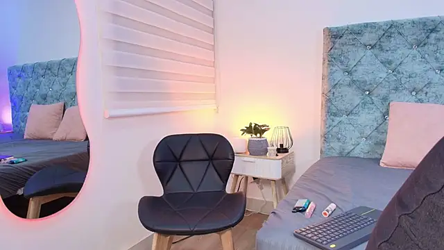 Samanta-Rose's cam snapshot