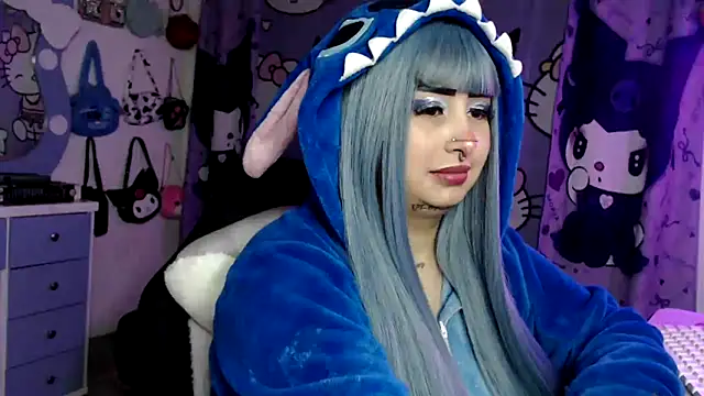 lussyevans24's cam snapshot