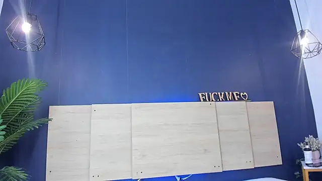 GrettaRouse's cam snapshot