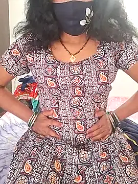 Hotty_pooja_07's cam snapshot