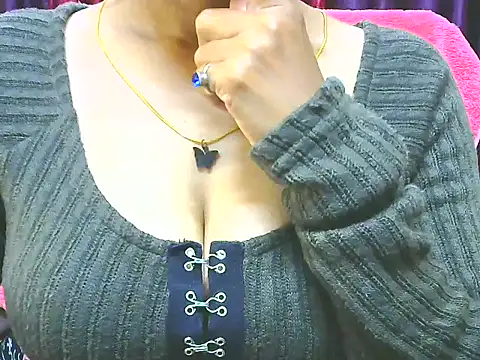 ishmita99's cam snapshot