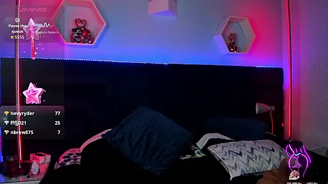 _carla_rosee's cam snapshot