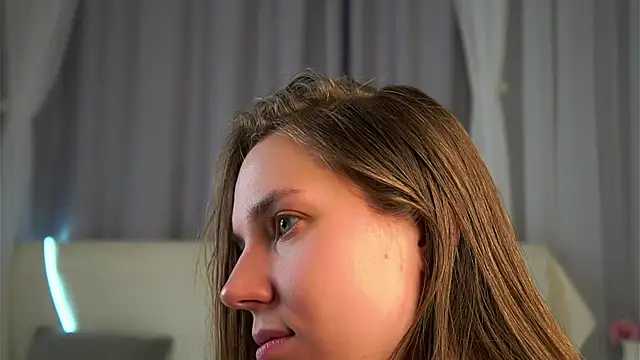 KarriBrownd's cam snapshot