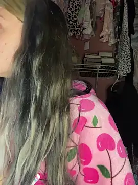 ittybittymeryssa's cam snapshot