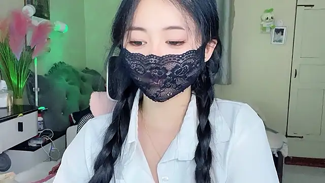 MI_KA22's cam snapshot