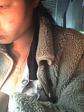 Minhkhue121's cam snapshot