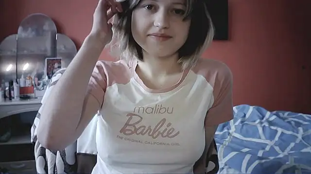 SnowWhiteNika's cam snapshot