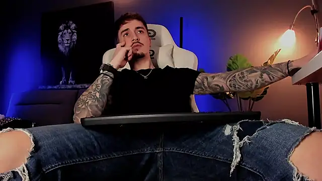 uptomatty live sex cam