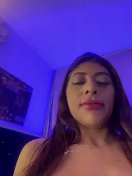 canela_10 live sex cam