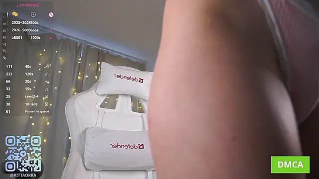 LizbethGee live sex cam