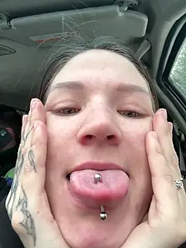 chilhorny's cam snapshot