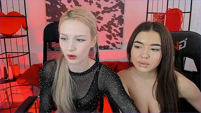 IndigoFae's cam snapshot