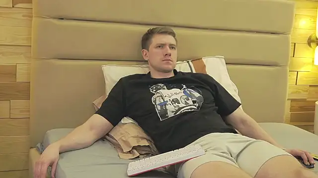 EthanPinkman's cam snapshot