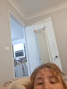 sonicslut live sex cam