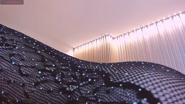 ValeriaRiveraX's cam snapshot