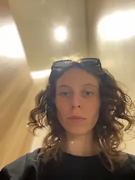 RinaMood live sex cam