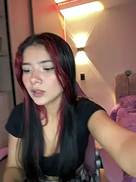 Aleja_shy1 live sex cam