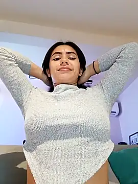 Sara-215 live sex cam