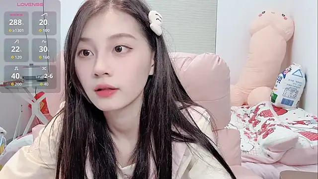 lris-Beauty live sex cam