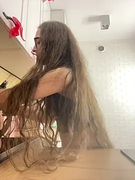 MartiniiSelenna live sex cam