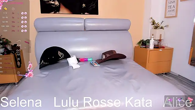 SSWEETSIINNN live sex cam